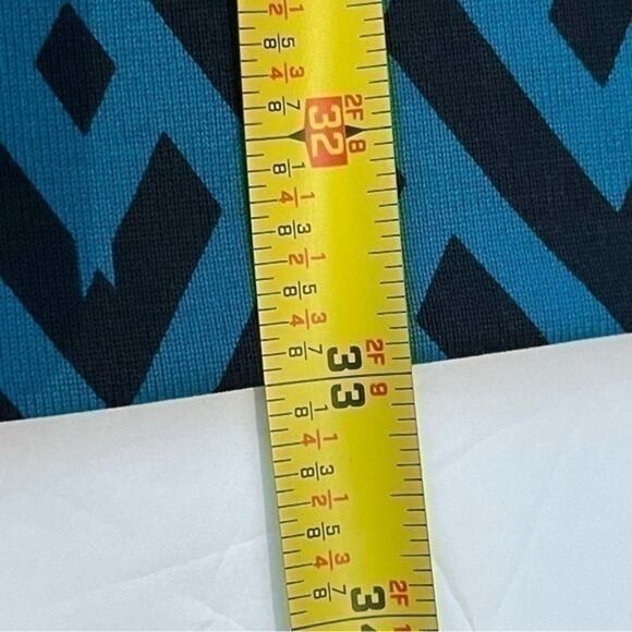 Diane Avon Furstenberg 100% Silk Laetitia Party Event Dress NWOT Size XS - Picture 11 of 11